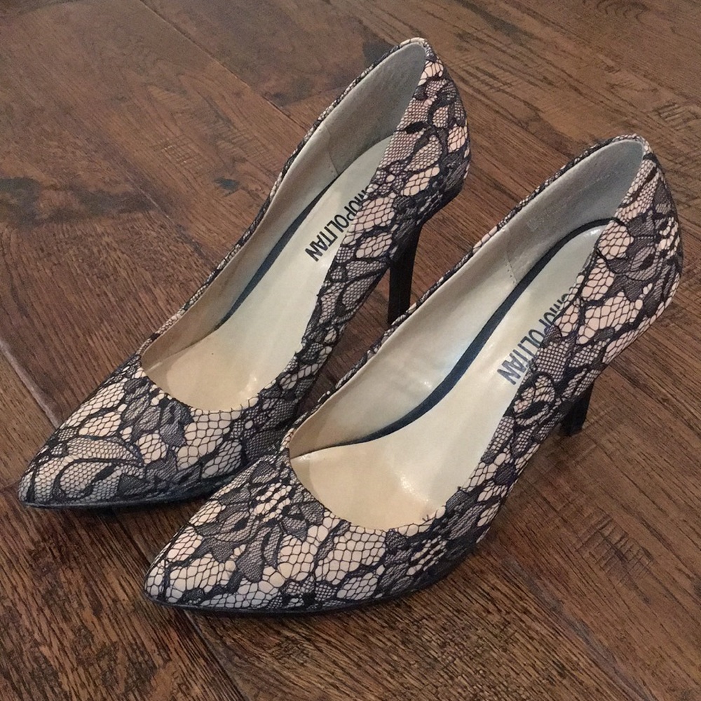 Cosmopolitan black lace heels. Size 8 1/2